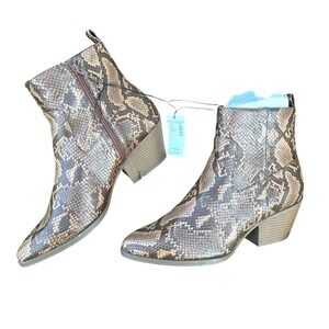 Maurices Women's SuperCush Camille Snakeskin Boots Size 12 Brown Ankle Booties‎